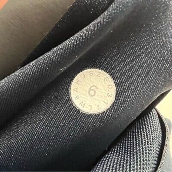Lululemon womens cropped teal leggings size 6 - Picture 8 of 8